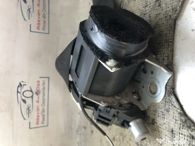Centura dreapta spate cu capsa Mercedes C-Class W204 2012