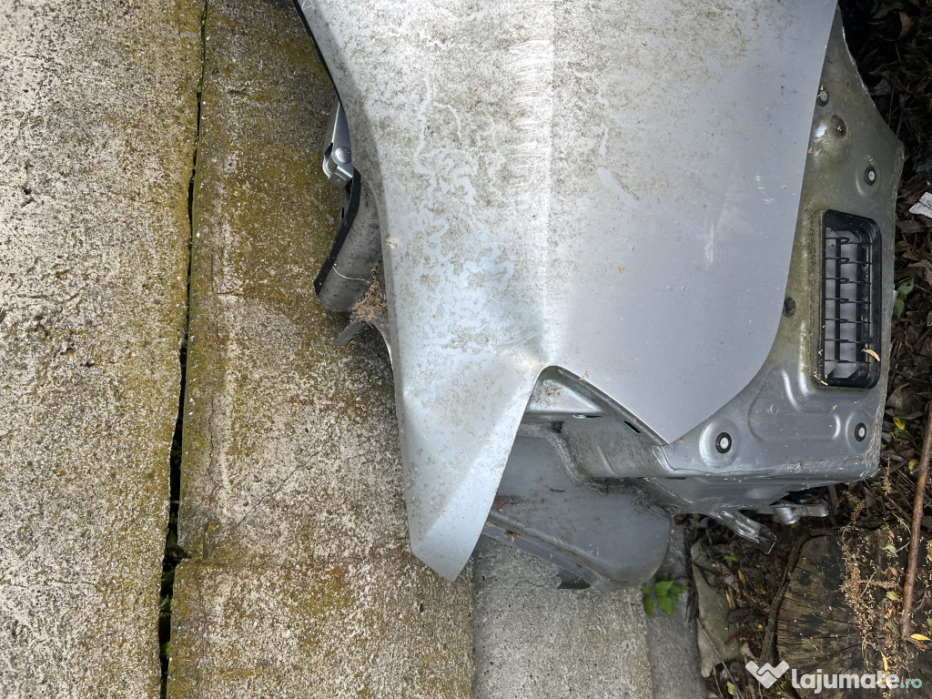 Aripa Dreapta Spate cu Prag Volkswagen Jetta 2012