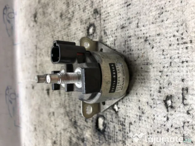Modul releu start-stop Nissan Qashqai 1.6 Motorina 2012