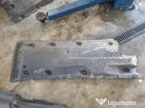 Scut lateral dreapta Skoda Yeti 2012