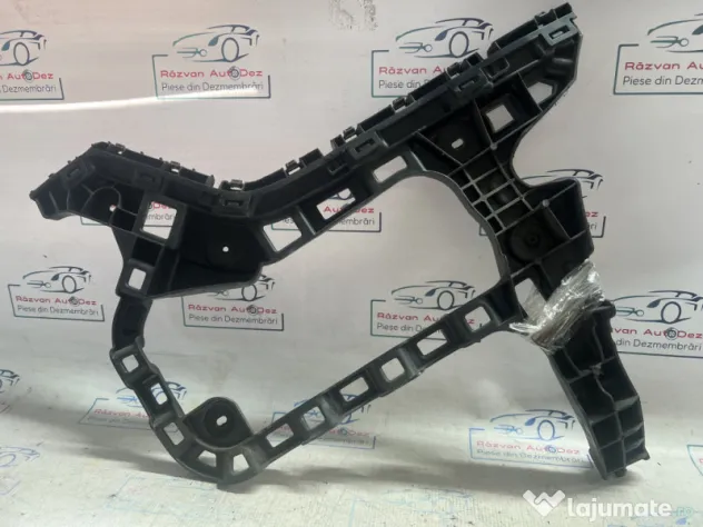 Suport dreapta bara spate Volkswagen Passat B8 Berlina 2015