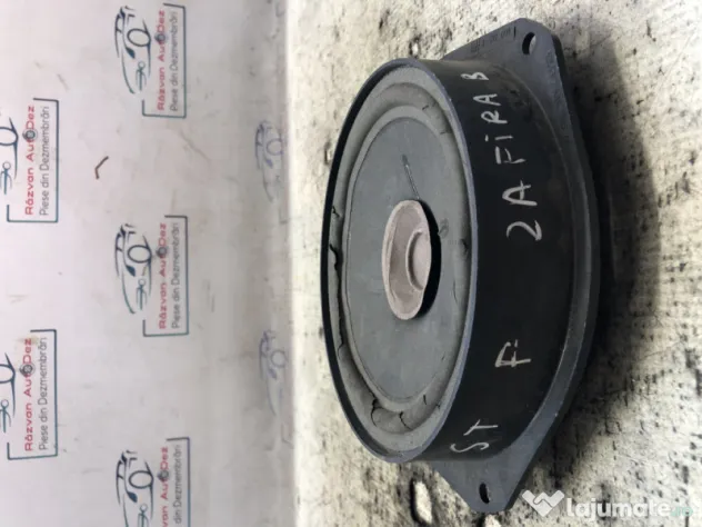 Boxa stanga fata Opel Zafira 2007
