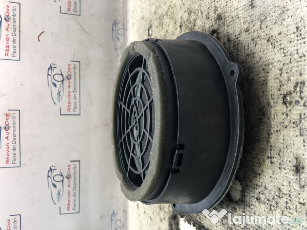 Boxa stanga spate Audi Q5 2011