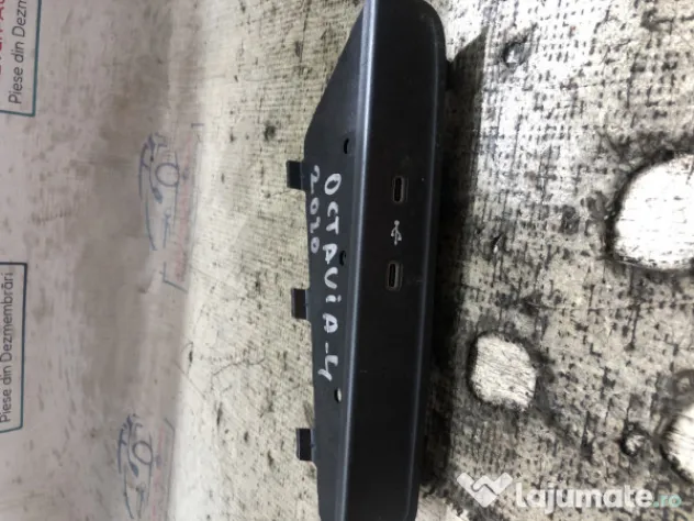 Modul usb Skoda Octavia 4 1.5 2020