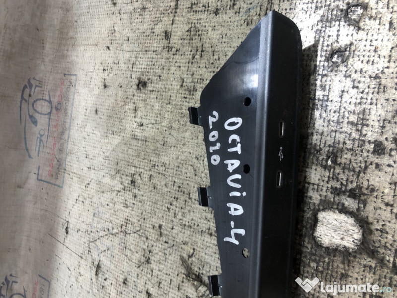 Modul usb Skoda Octavia 4 1.5 2020