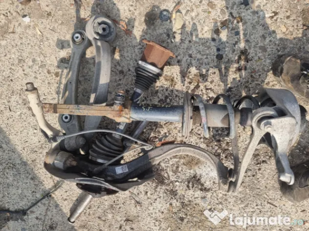 Fuzeta stanga fata Audi A5 2012