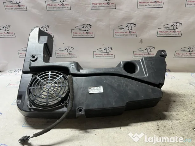Subwoofer Audi A5 2011