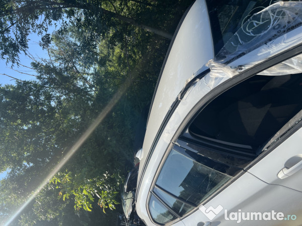 Bare cupola BMW X1 F48 2016
