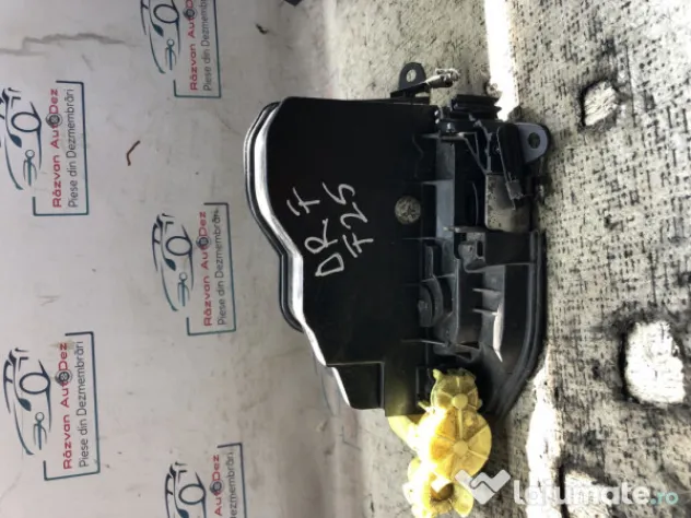 Broasca dreapta fata BMW X3 F25 2014