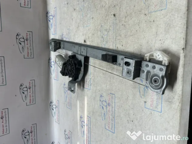 Macara geam stanga spate Mercedes Citan 2012