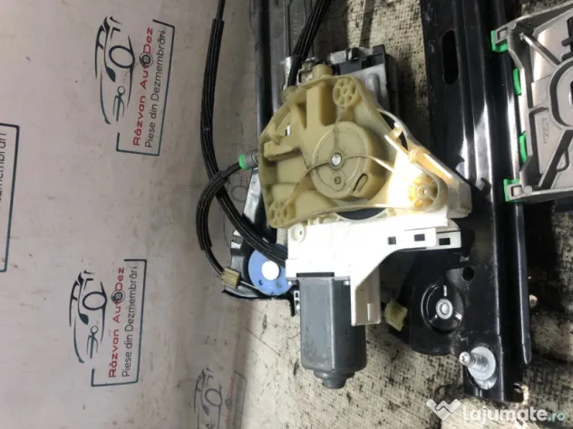 Macara geam stanga spate Audi A7 2012