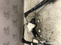 Macara geam stanga fata Volkswagen Passat B8 2017