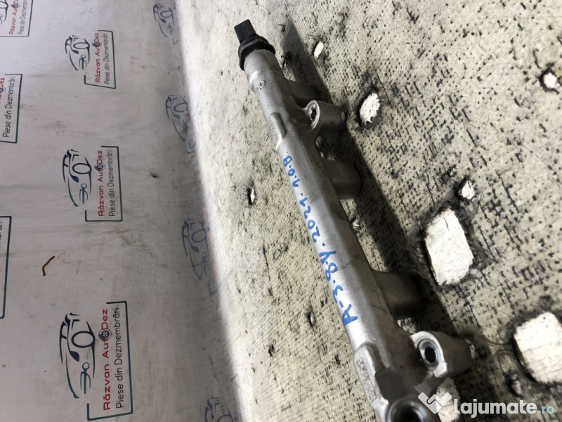 Rampa injectoare Audi A3 8Y 1.0 Benzina 2021