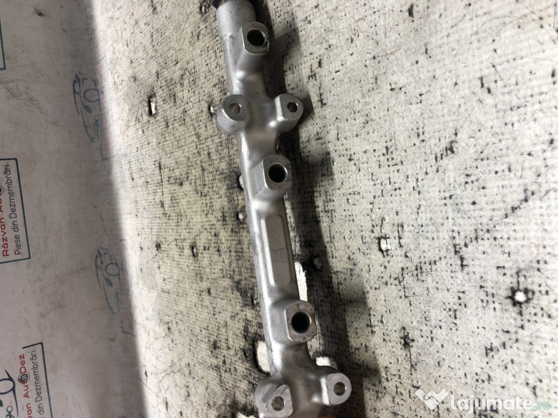 Rampa injectoare Audi A3 8Y 1.0 Benzina 2021