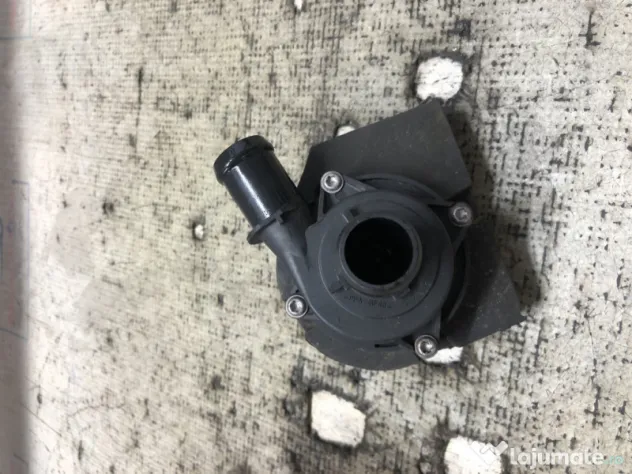Pompa recirculare apa Audi A3 8Y 1.0 Benzina 2021