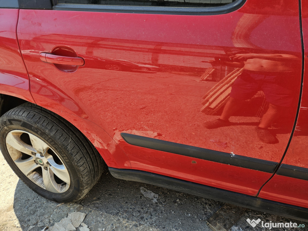 Usa dreapta spate Skoda Yeti Benzina 2010