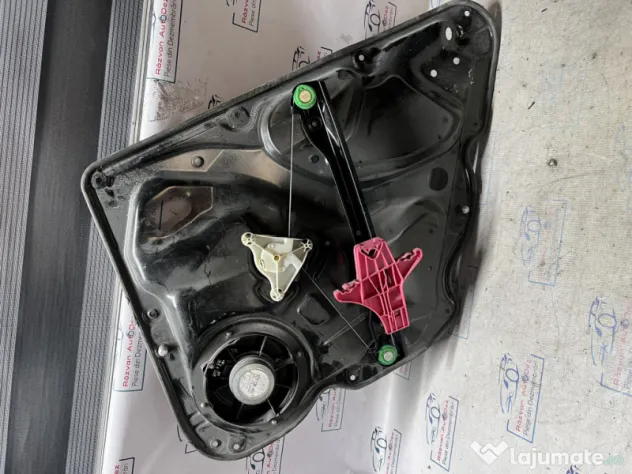Macara geam stanga spate Volkswagen Passat B7 Berlina 2012