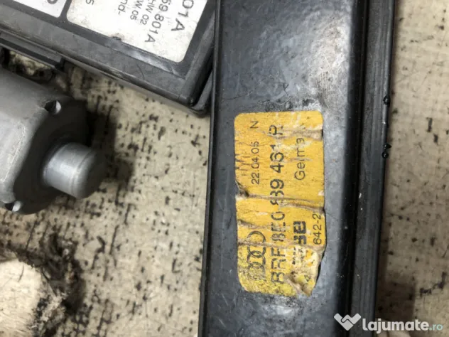 Macara geam stanga spate Audi A4 2006