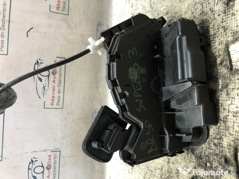 Broasca dreapta spate Skoda Superb 3 2016