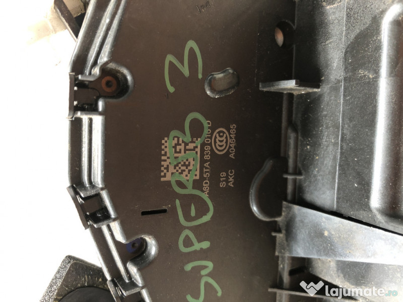 Broasca dreapta spate Skoda Superb 3 2016