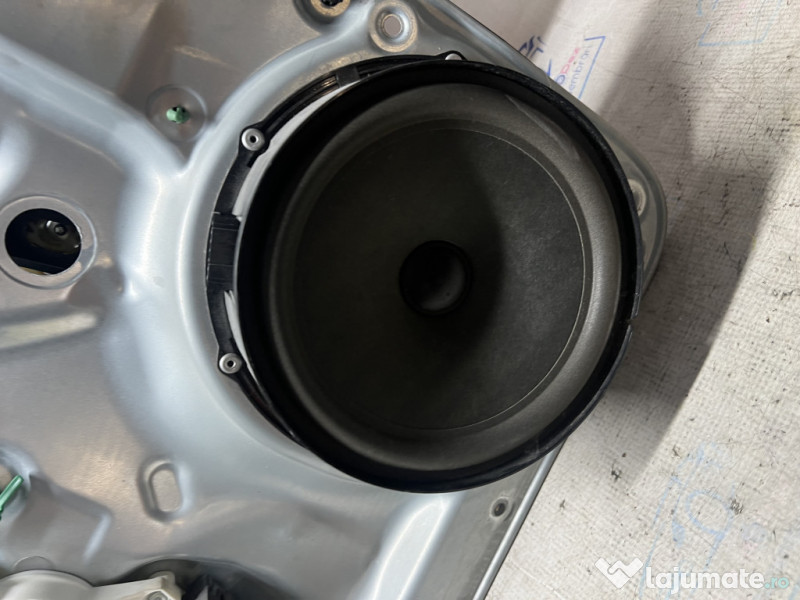 Macara geam stanga fata Volkswagen Tiguan 2008