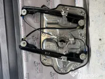 Macara geam stanga fata Nissan Qashqai 2010