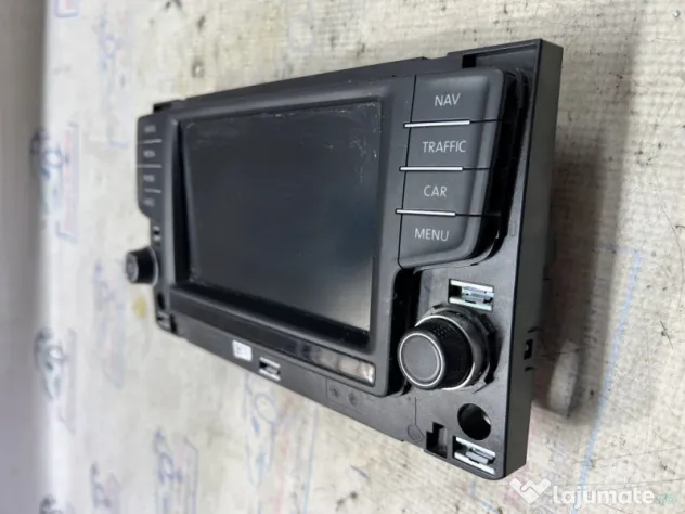 Display navigatie Volkswagen Passat B8 2016