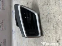 Grila ventilatie stanga Nissan Qashqai 2014