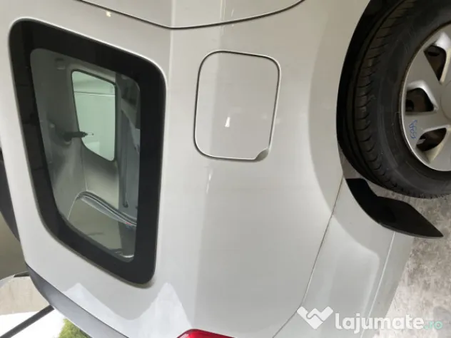 Aripa Dreapta Spate Dacia Logan Mcv 1.5 Motorina 2017