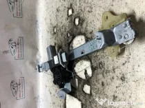 Macara geam dreapta fata Renault Clio 4 2016