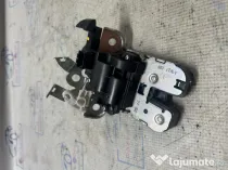 Broasca hayon Skoda RAPID 2013