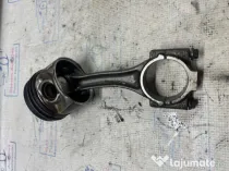 Piston plus biela Volkswagen Jetta 1.6 Motorina 2012