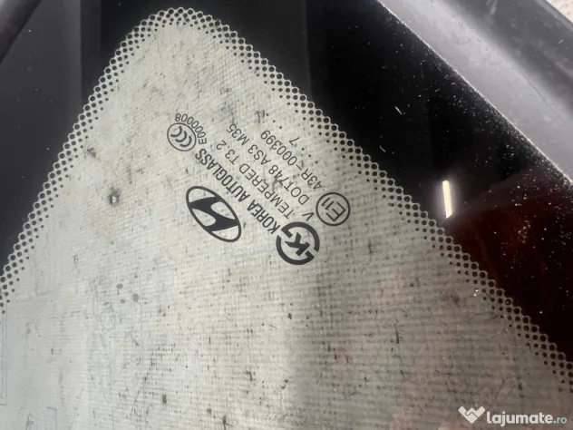 Geam aripă stanga spate Hyundai Santa Fe 2007