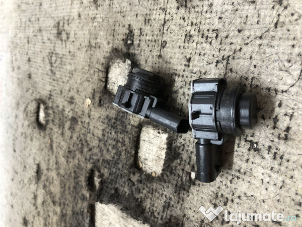 Senzori parcare spate Volkswagen Tiguan 2016