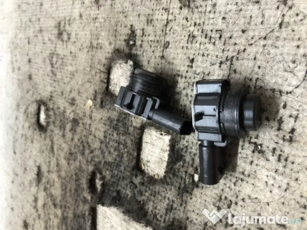 Senzori parcare spate Volkswagen Tiguan 2016