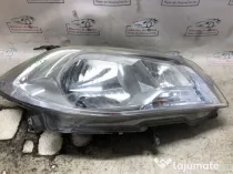 Far dreapta Suzuki SX4 2015