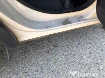 Prag dreapta tabla Renault Captur 0.9 Benzina 2015