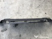 Fusta bara fata Volkswagen Touareg 2013