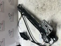 Macara geam dreapta spate Volkswagen Passat CC 2010
