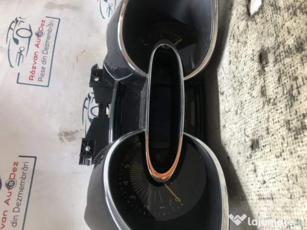 Ceasuri Bord UK Renault Clio 4 2016
