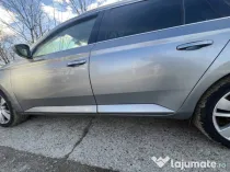 Prag stanga tabla Skoda Superb 3 Break 2018