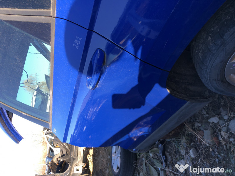Prag stanga tabla Skoda Karoq 2020