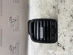 Grila ventilatie stanga Skoda Yeti 2.0 Motorina 2015