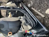 Prag stanga tabla Citroen C4 2012