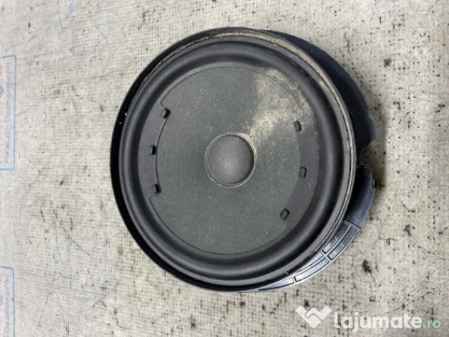 Boxa dreapta fata Volkswagen Golf 7 2014