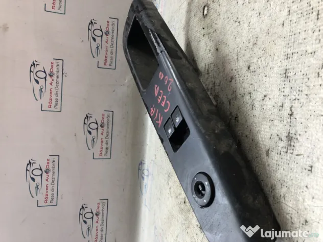 Butoane geamuri electrice Kia Ceed 2010