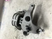 Suport tampon motor Dacia Duster 1.5 Benzina 2013