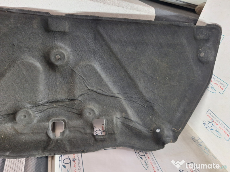 Pâsla capotă Renault Megane 5 - Electric 2024