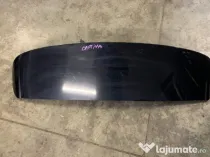 Eleron hayon cu stop Chevrolet Captiva - Motorina 2012