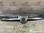 Grila bara fata Dacia Duster - Motorina 2013